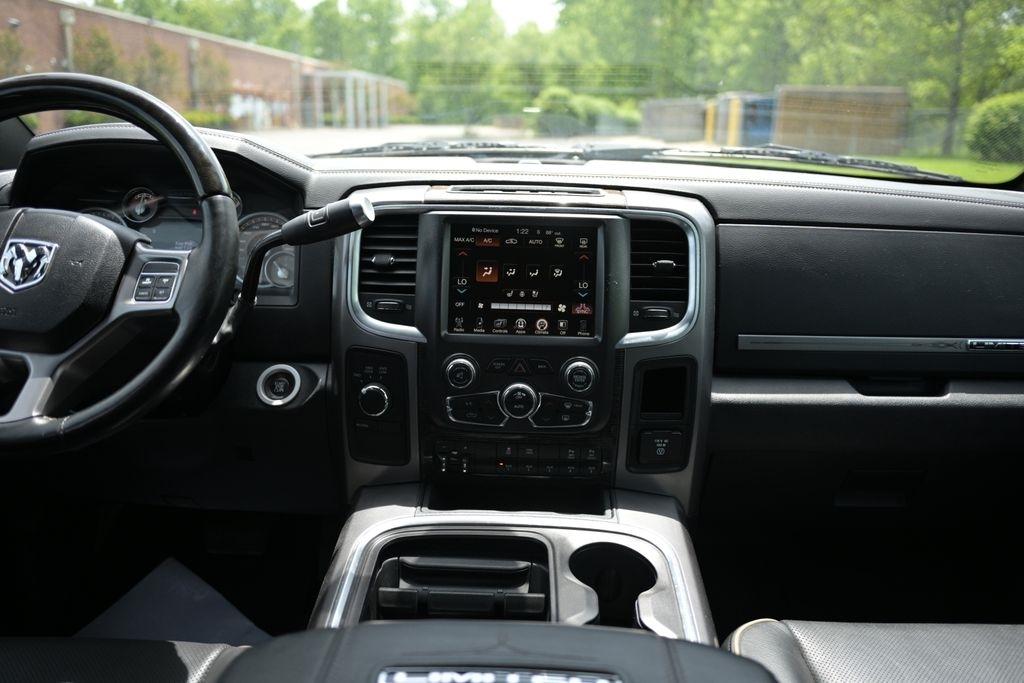 RAM 2500 4WD Crew Cab 149" Longhorn Limited 2016