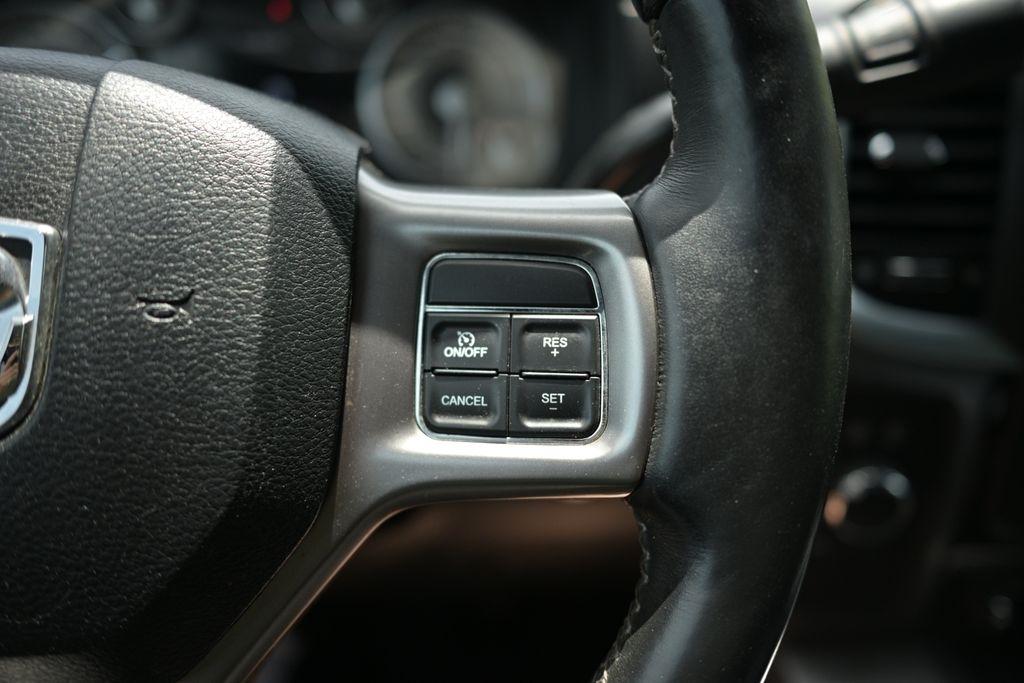 RAM 2500 4WD Crew Cab 149" Longhorn Limited 2016