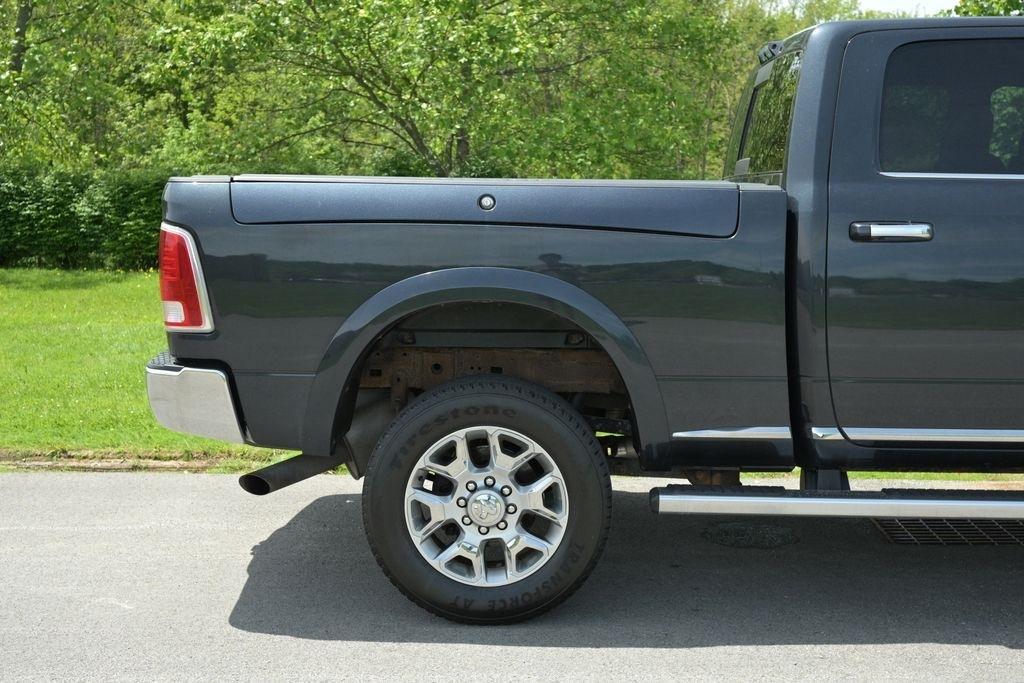 RAM 2500 4WD Crew Cab 149" Longhorn Limited 2016
