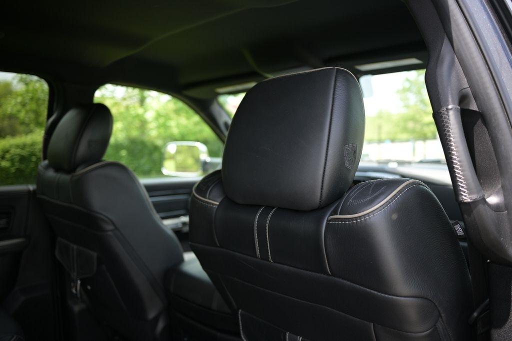 RAM 2500 4WD Crew Cab 149" Longhorn Limited 2016