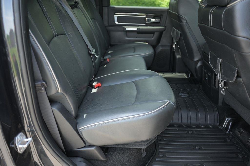 RAM 2500 4WD Crew Cab 149" Longhorn Limited 2016