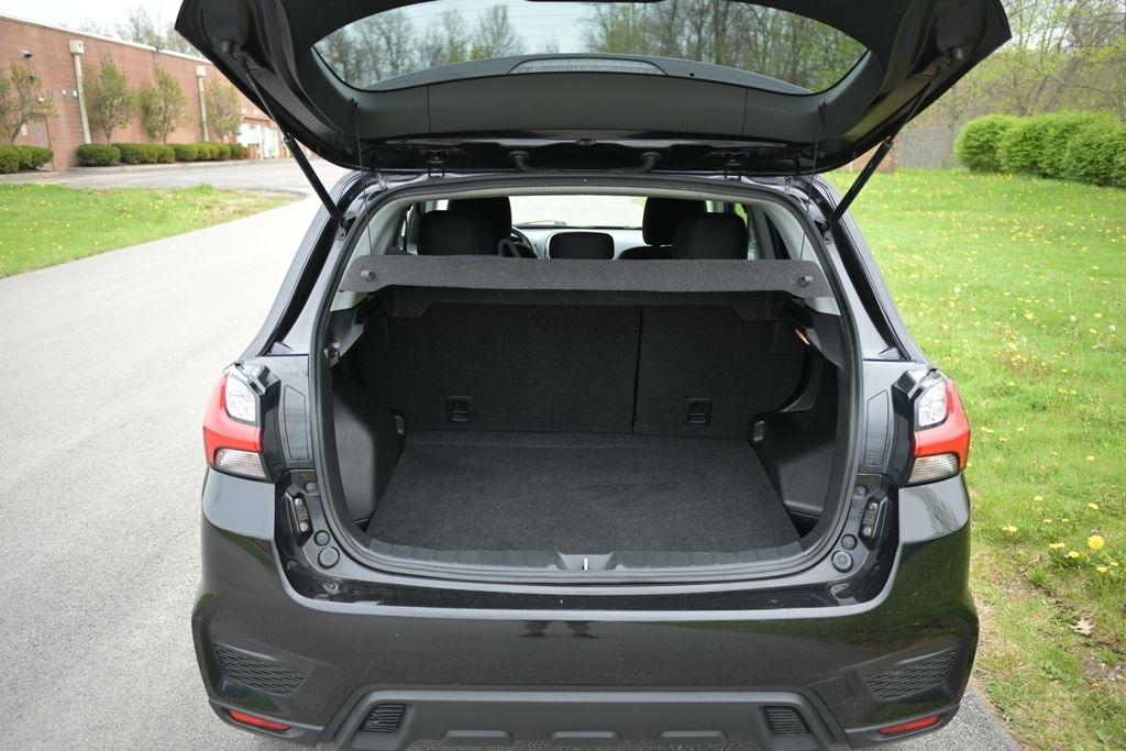 Mitsubishi Outlander Sport ES 2.0 AWC CVT 2021