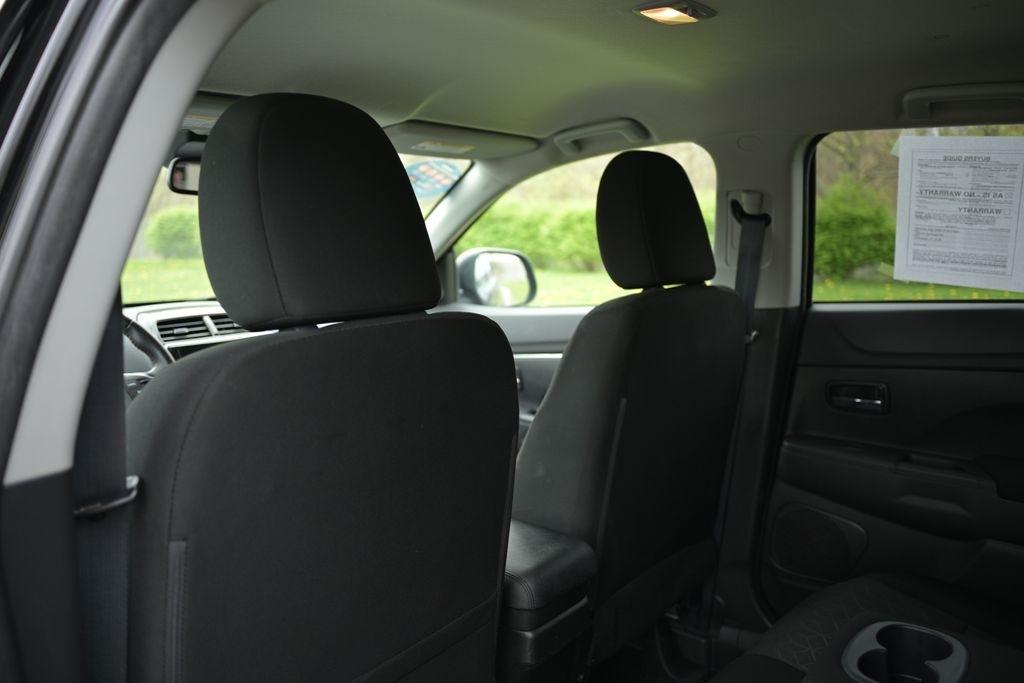 Mitsubishi Outlander Sport ES 2.0 AWC CVT 2021