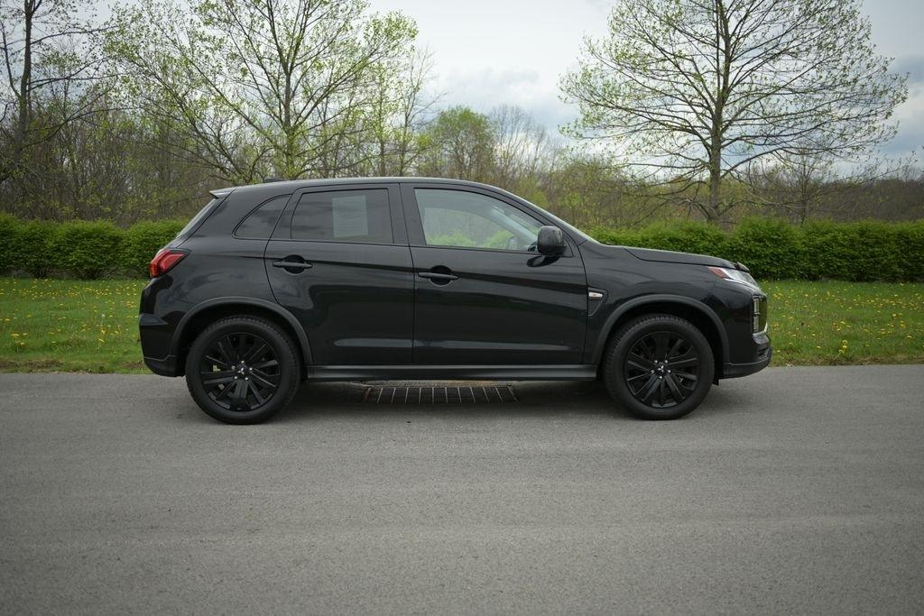 Mitsubishi Outlander Sport ES 2.0 AWC CVT 2021