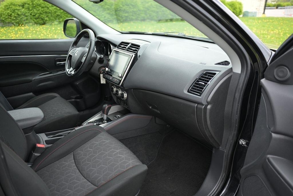 Mitsubishi Outlander Sport ES 2.0 AWC CVT 2021