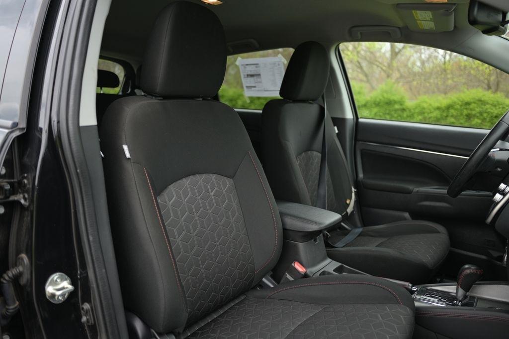 Mitsubishi Outlander Sport ES 2.0 AWC CVT 2021