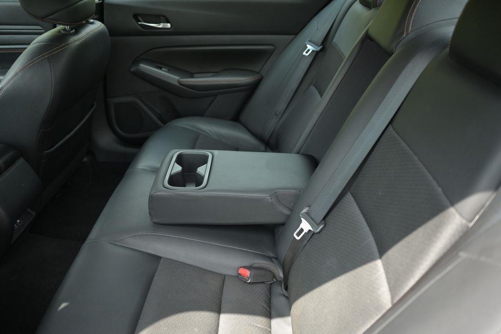 Nissan Altima 2.5 SR Sedan 2019