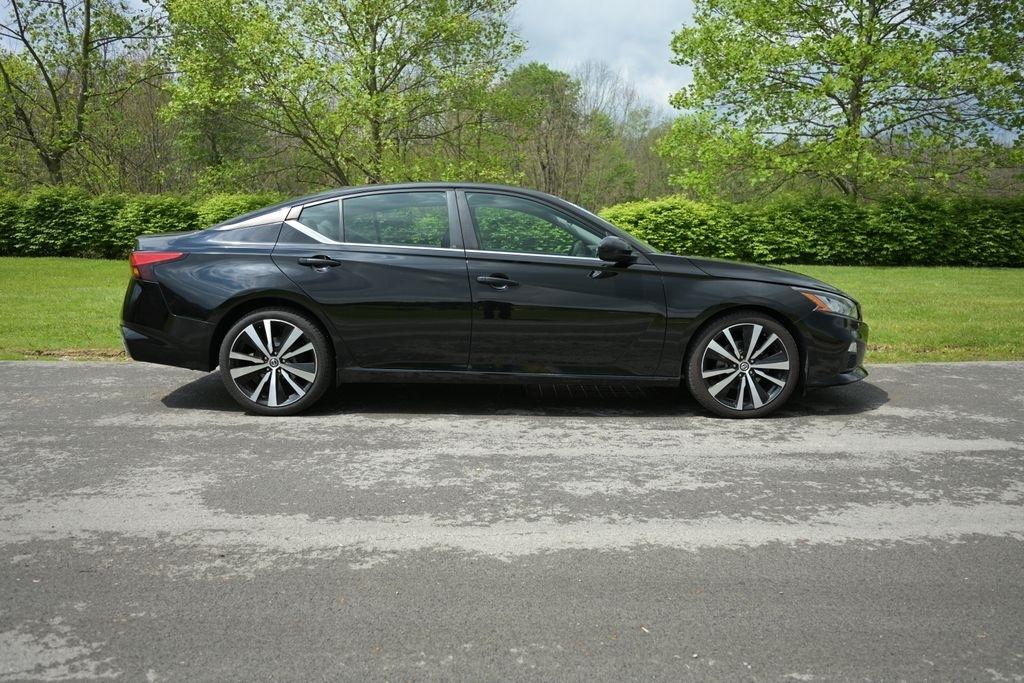 Nissan Altima 2.5 SR Sedan 2019