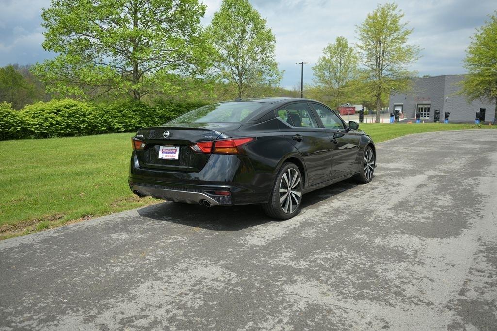 Nissan Altima 2.5 SR Sedan 2019