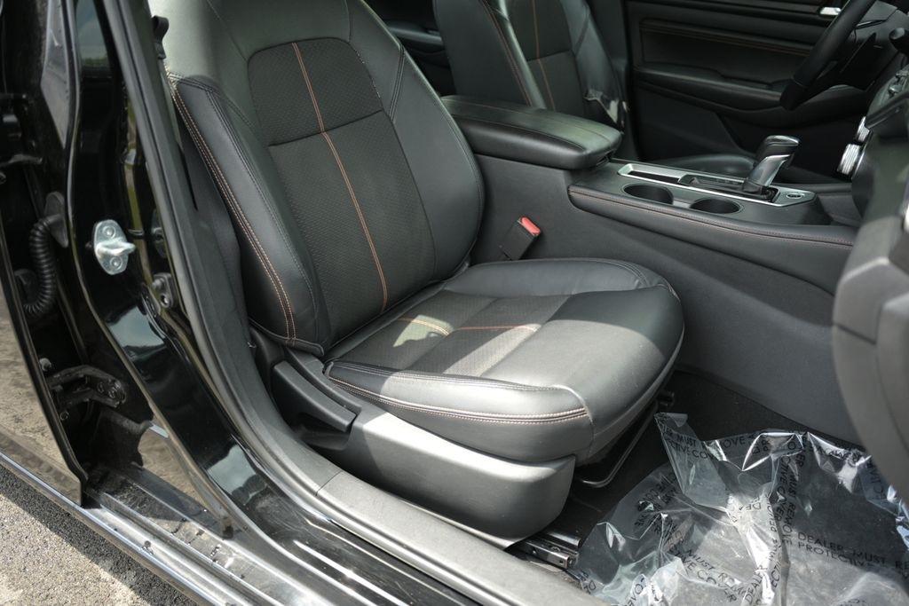 Nissan Altima 2.5 SR Sedan 2019