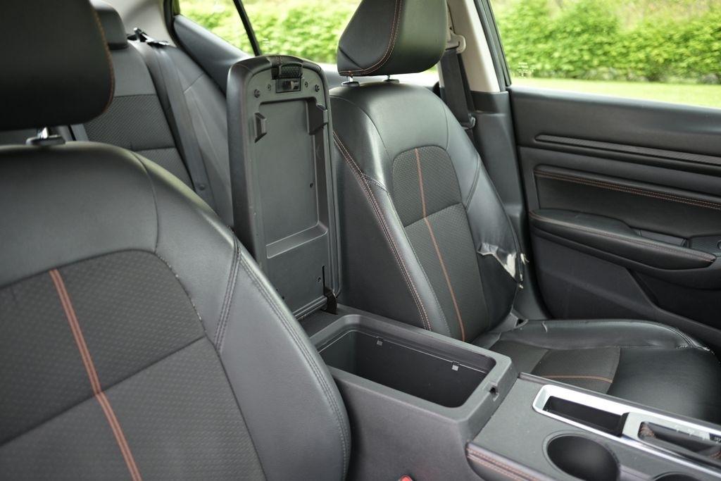 Nissan Altima 2.5 SR Sedan 2019