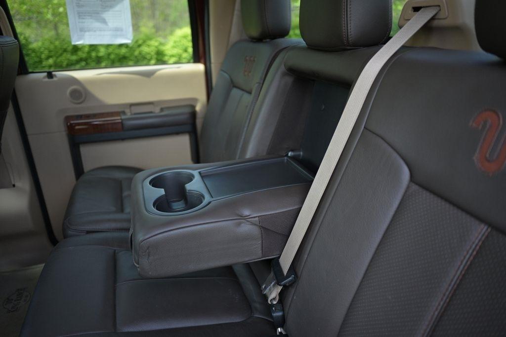 Ford Super Duty F-350 SRW 4WD Crew Cab 156" King Ranch 2016