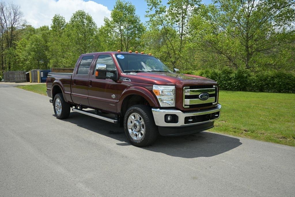 Ford Super Duty F-350 SRW 4WD Crew Cab 156" King Ranch 2016