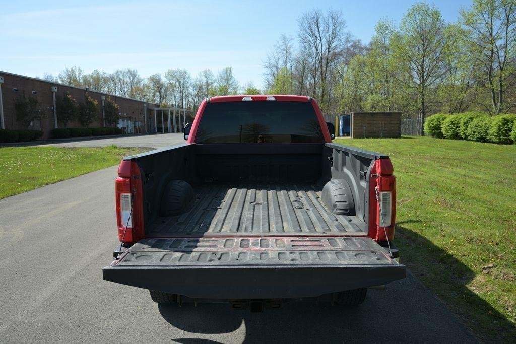 Ford Super Duty F-250 SRW King Ranch 4WD Crew Cab 8' Box 2017
