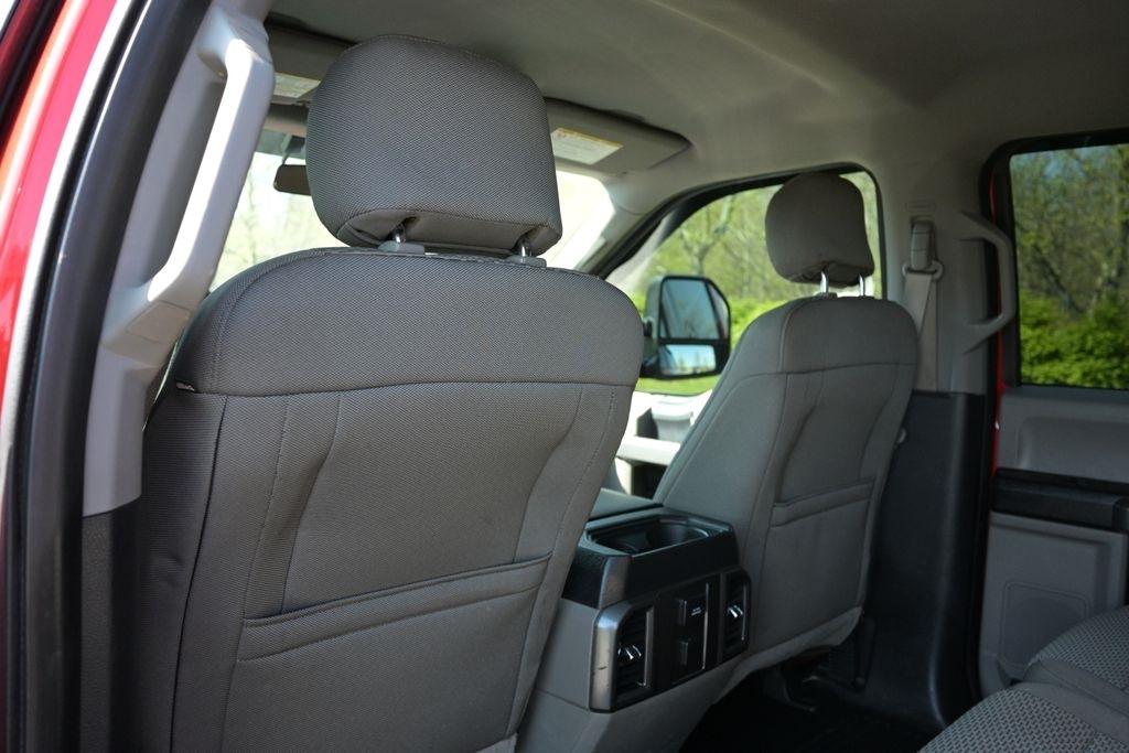 Ford Super Duty F-250 SRW King Ranch 4WD Crew Cab 8' Box 2017