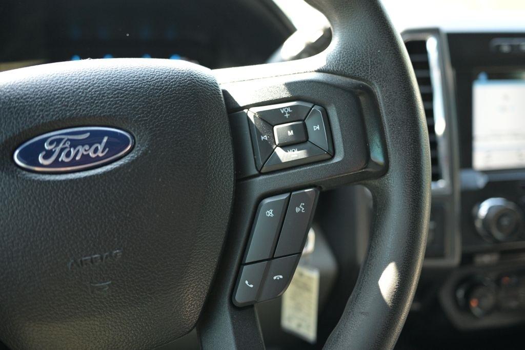 Ford Super Duty F-250 SRW King Ranch 4WD Crew Cab 8' Box 2017