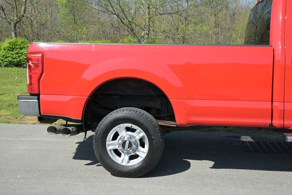 Ford Super Duty F-250 SRW King Ranch 4WD Crew Cab 8' Box 2017