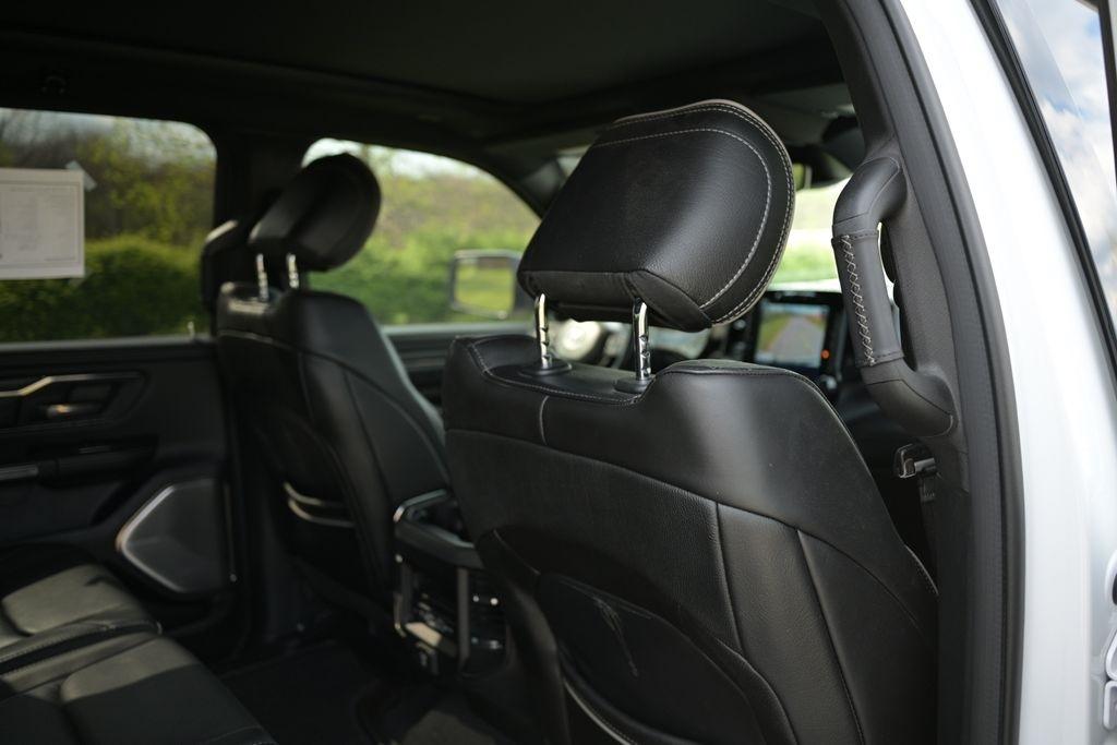RAM 1500 Limited 4x4 Crew Cab 5'7" Box 2020