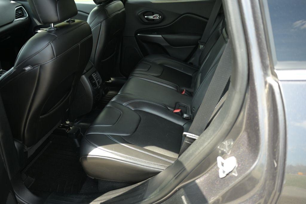 Jeep Cherokee Latitude Plus 4x4 2019