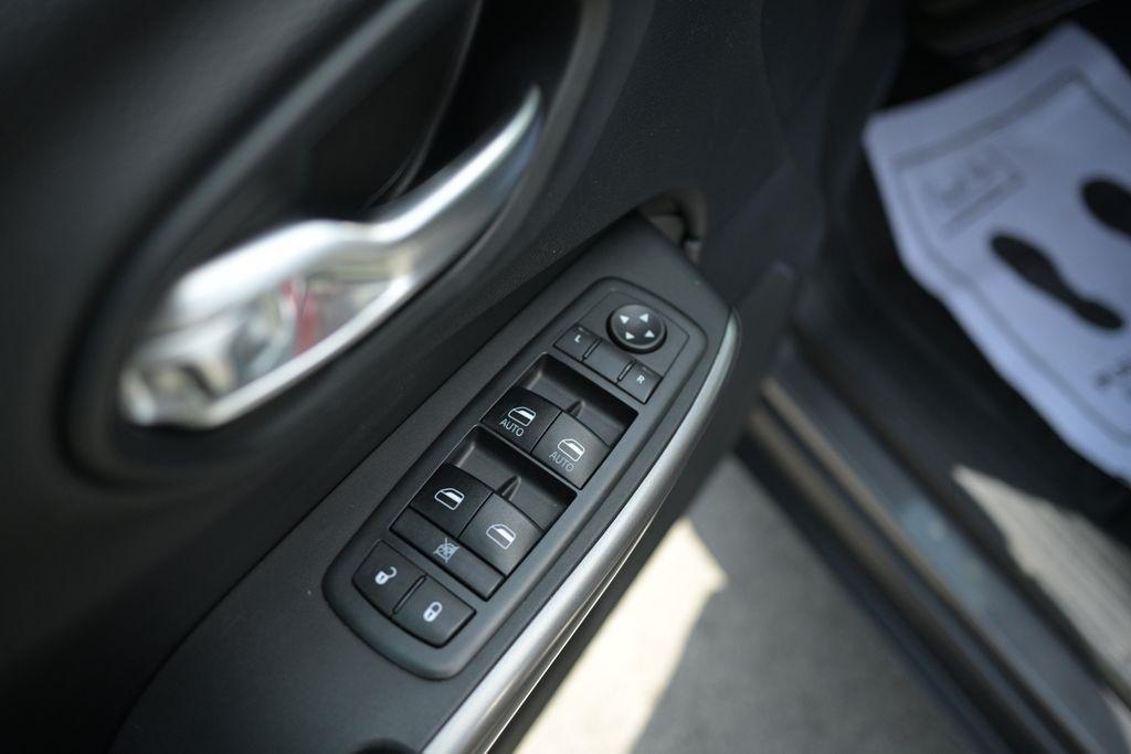 Jeep Cherokee Latitude Plus 4x4 2019