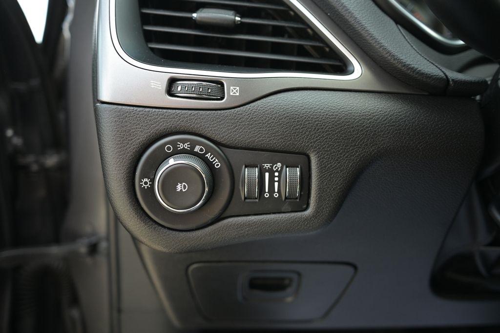 Jeep Cherokee Latitude Plus 4x4 2019