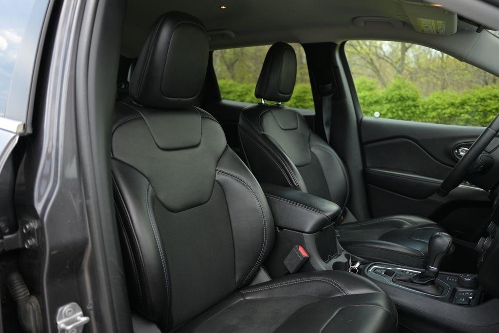 Jeep Cherokee Latitude Plus 4x4 2019