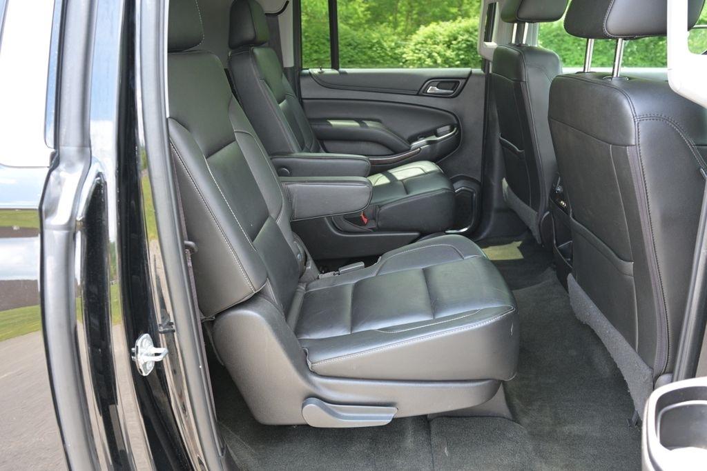 Chevrolet Suburban 4WD 4dr 1500 LT 2016