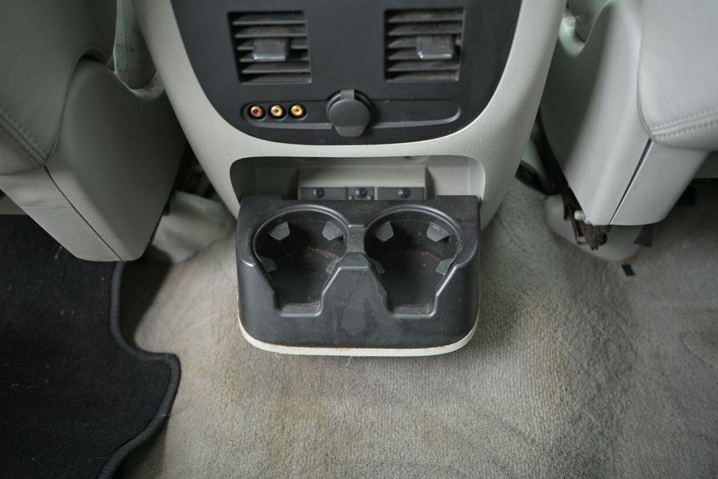 Chevrolet Avalanche 4WD Crew Cab 130" LTZ 2008
