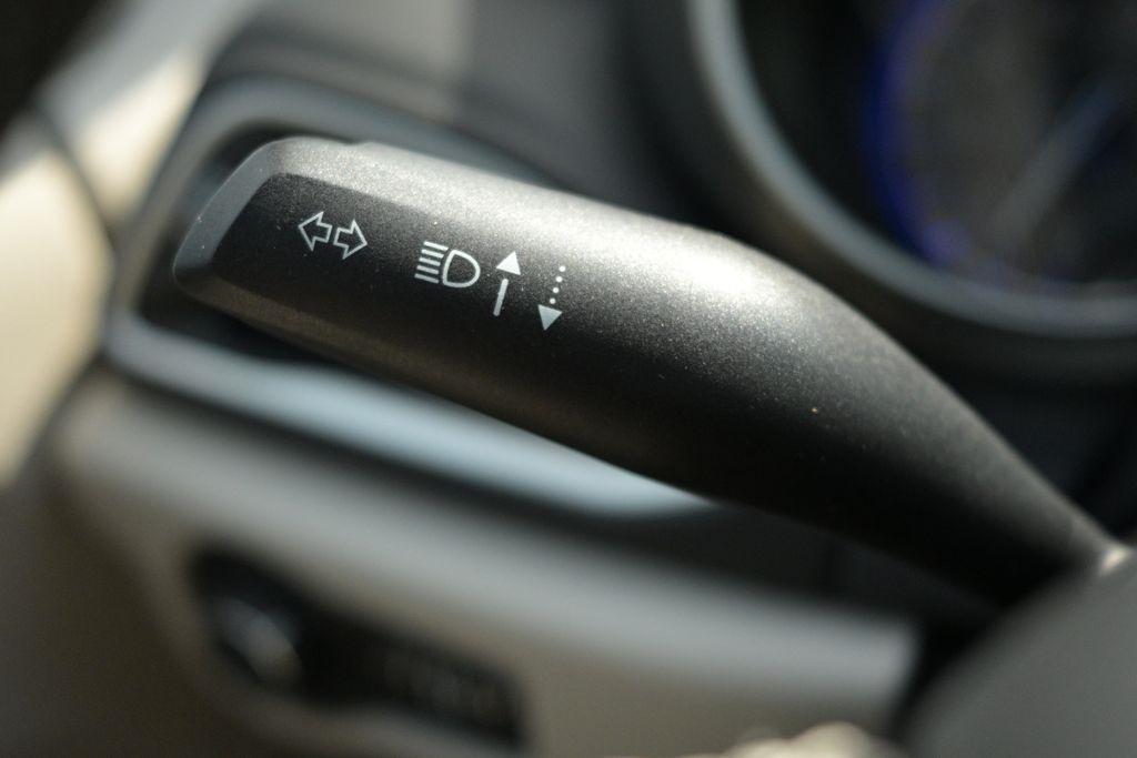 Chrysler Pacifica Touring L FWD 2023