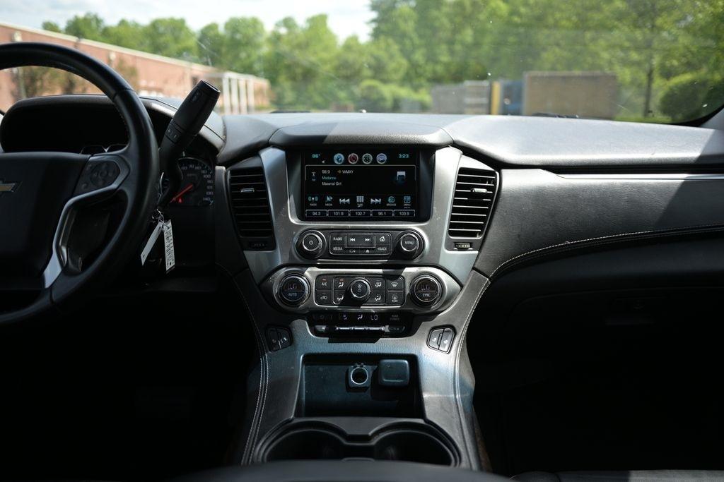 Chevrolet Tahoe 4WD 4dr LT 2017