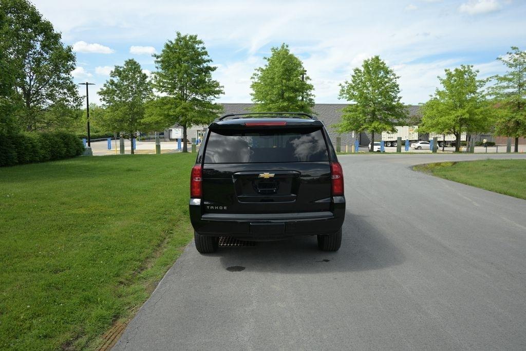 Chevrolet Tahoe 4WD 4dr LT 2017