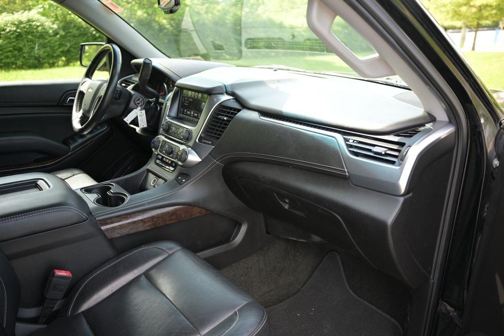 Chevrolet Tahoe 4WD 4dr LT 2017