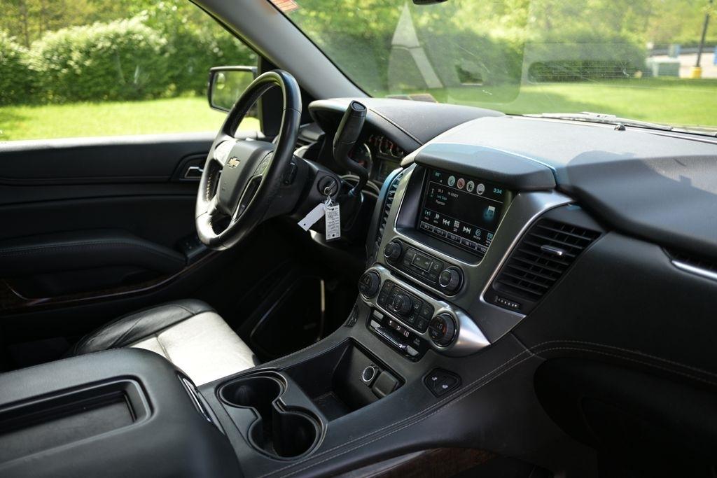Chevrolet Tahoe 4WD 4dr LT 2017