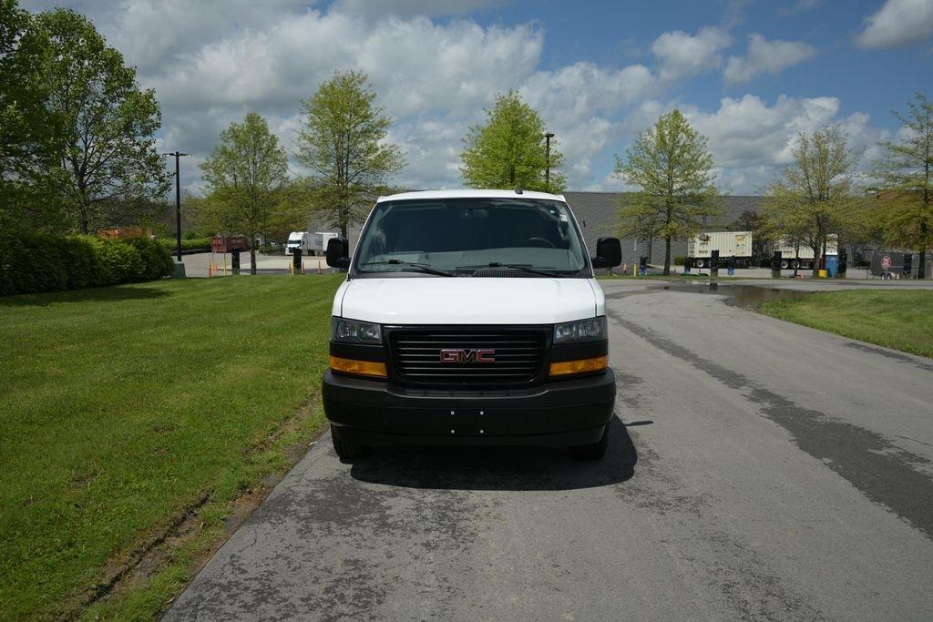 GMC Savana Cargo Van RWD 2500 135" 2023
