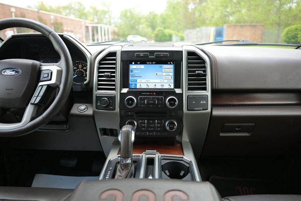 Ford F-150 XL 4WD SuperCrew 5.5' Box 2017