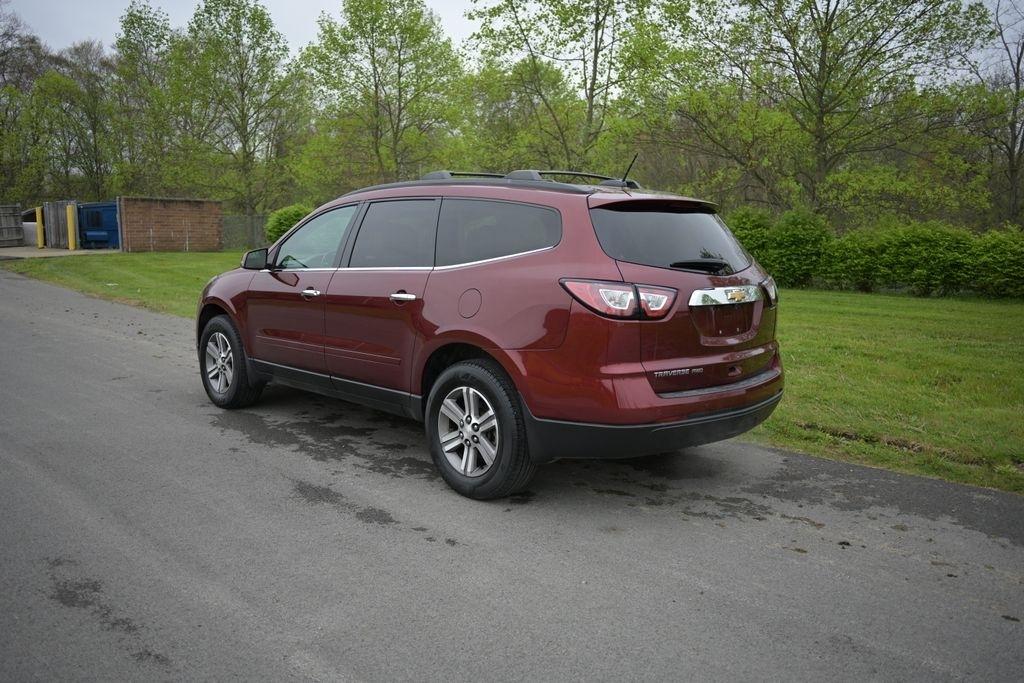 Chevrolet Traverse AWD 4dr LT w/2LT 2017