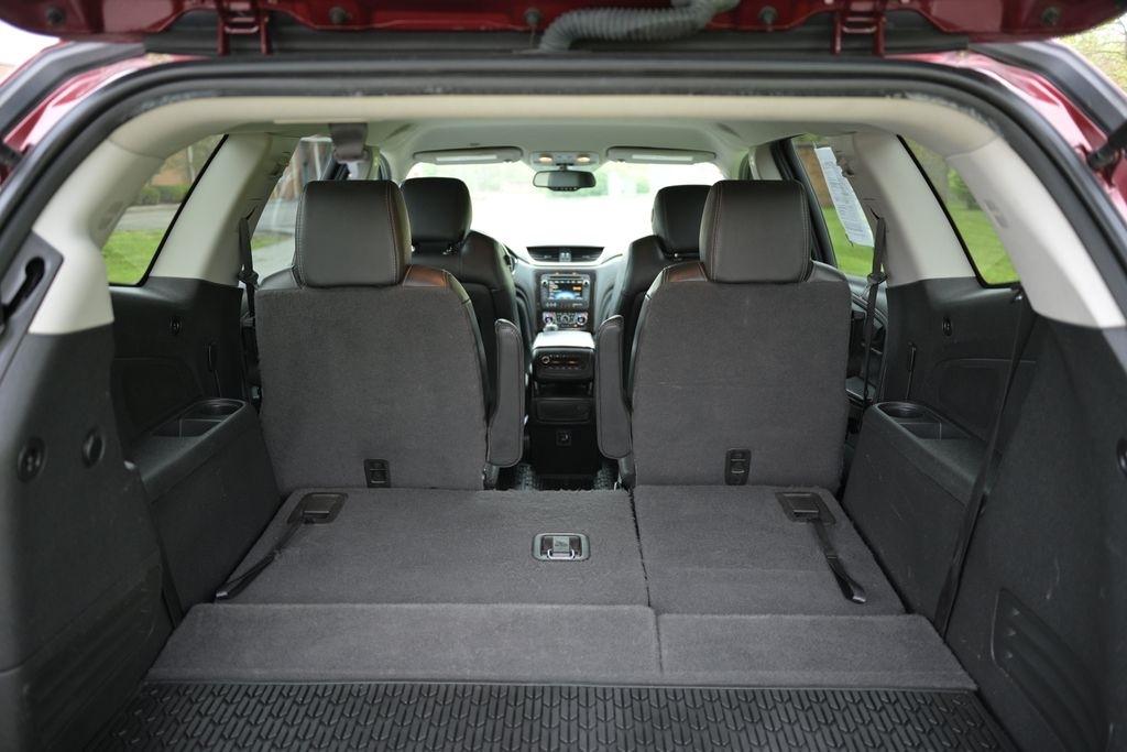 Chevrolet Traverse AWD 4dr LT w/2LT 2017
