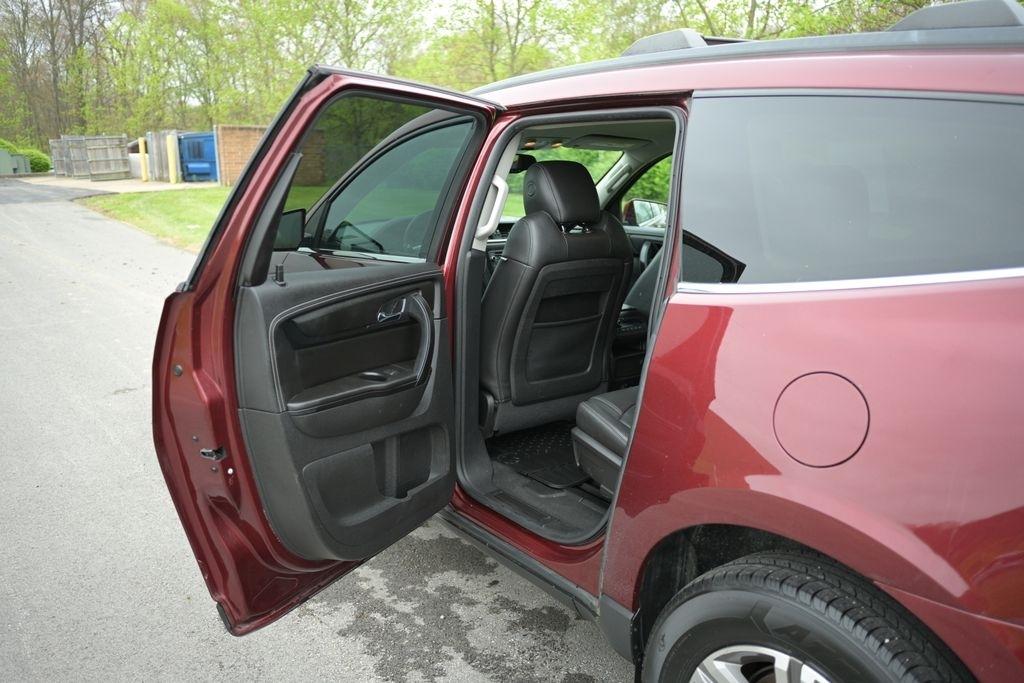 Chevrolet Traverse AWD 4dr LT w/2LT 2017