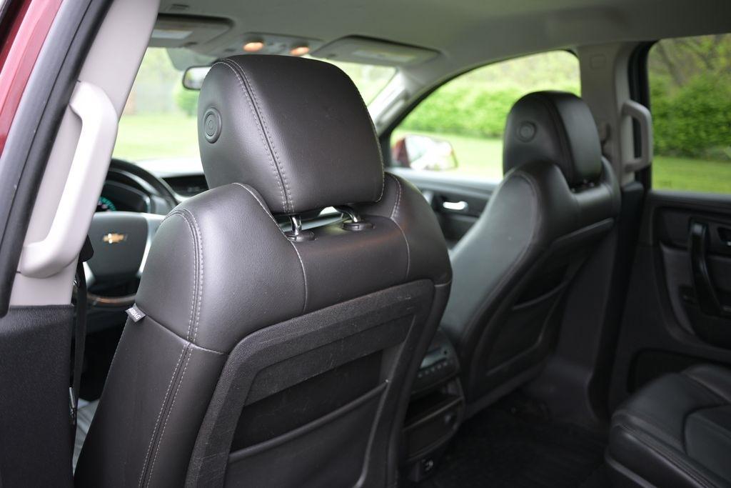 Chevrolet Traverse AWD 4dr LT w/2LT 2017