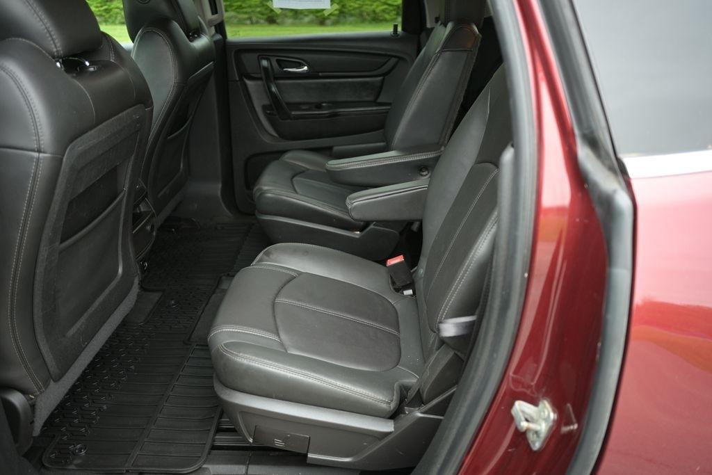 Chevrolet Traverse AWD 4dr LT w/2LT 2017