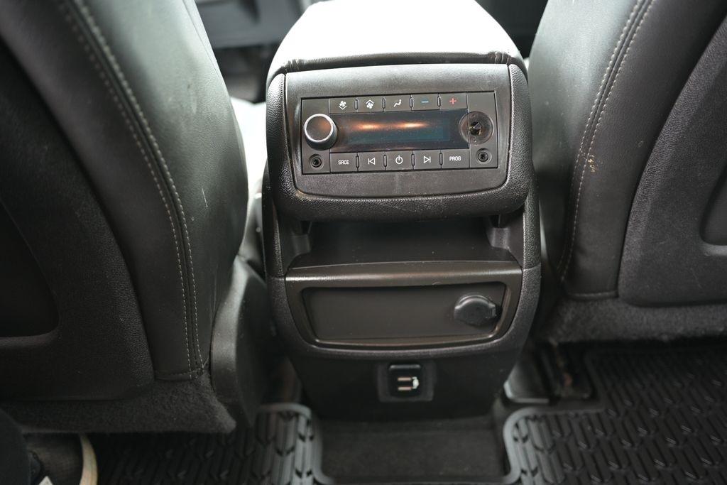 Chevrolet Traverse AWD 4dr LT w/2LT 2017