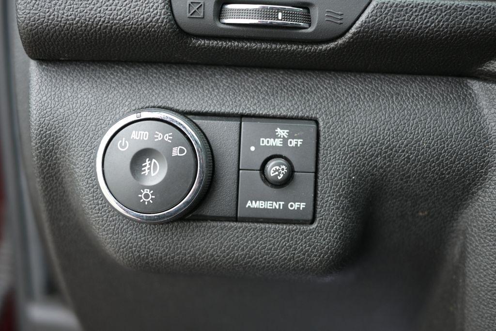 Chevrolet Traverse AWD 4dr LT w/2LT 2017