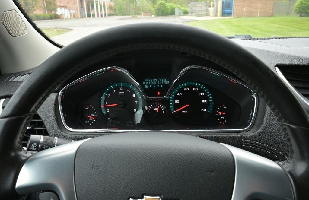 Chevrolet Traverse AWD 4dr LT w/2LT 2017