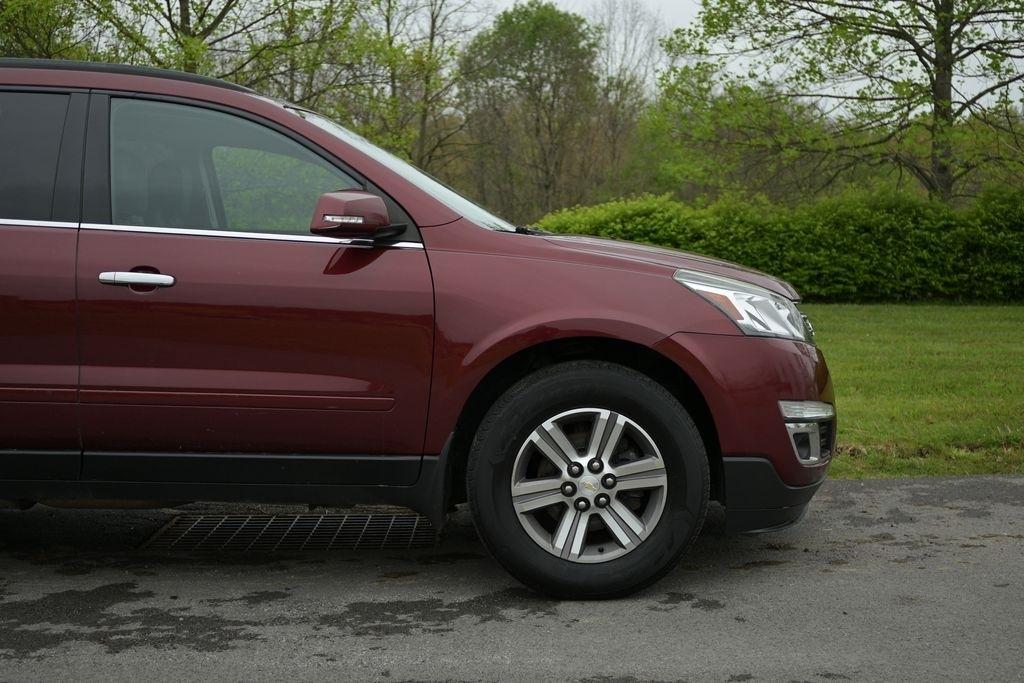 Chevrolet Traverse AWD 4dr LT w/2LT 2017