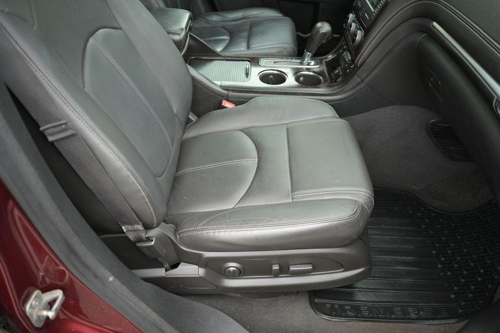 Chevrolet Traverse AWD 4dr LT w/2LT 2017