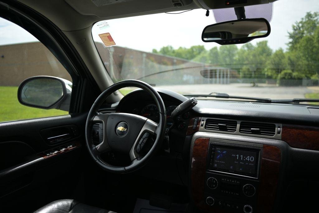 Chevrolet Avalanche 4WD Crew Cab LTZ 2010