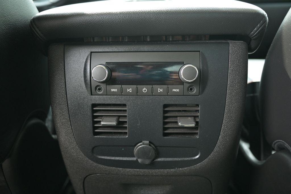 Chevrolet Avalanche 4WD Crew Cab LTZ 2010