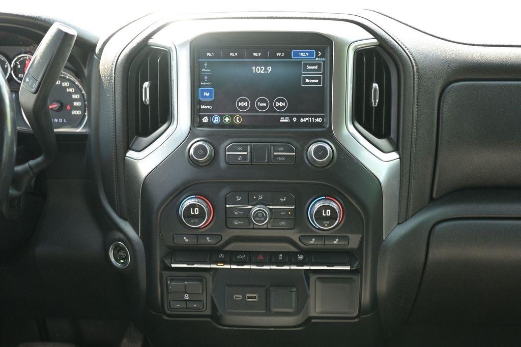 Chevrolet Silverado 1500 4WD Crew Cab 157" LT 2019