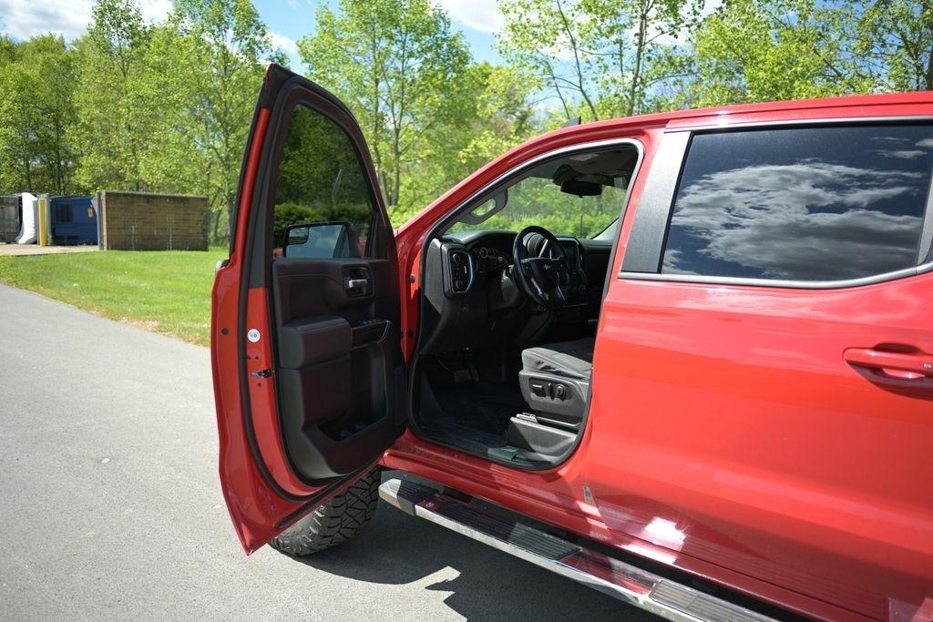 Chevrolet Silverado 1500 4WD Crew Cab 157" LT 2019