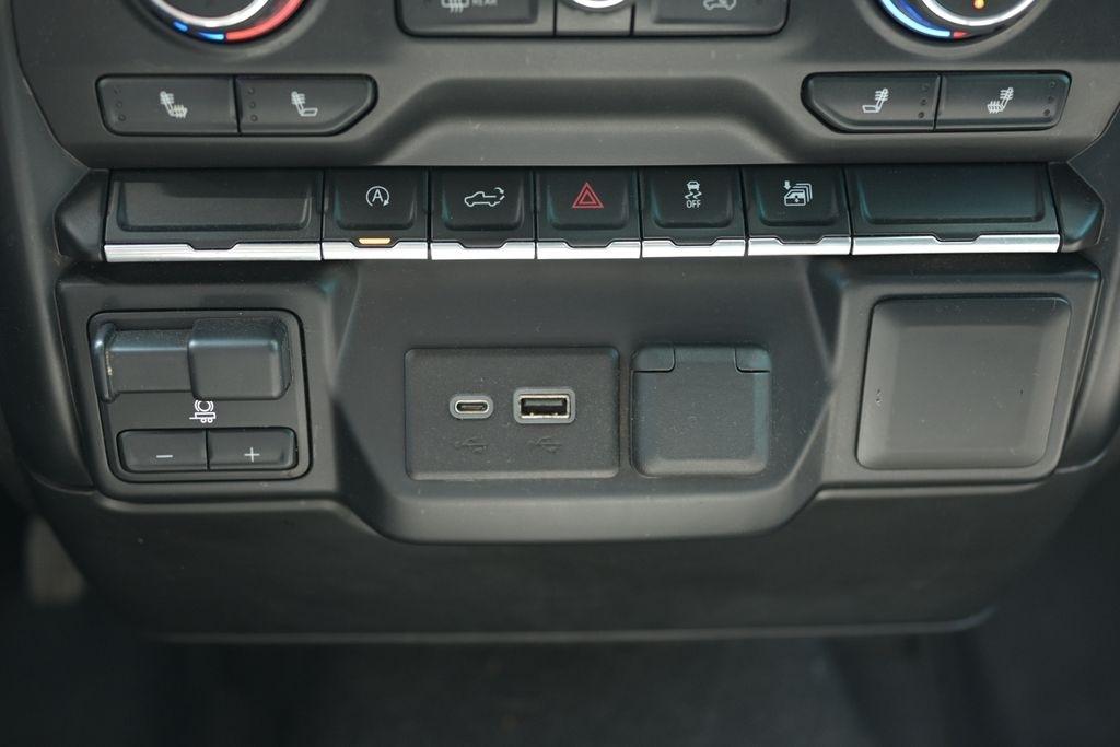Chevrolet Silverado 1500 4WD Crew Cab 157" LT 2019